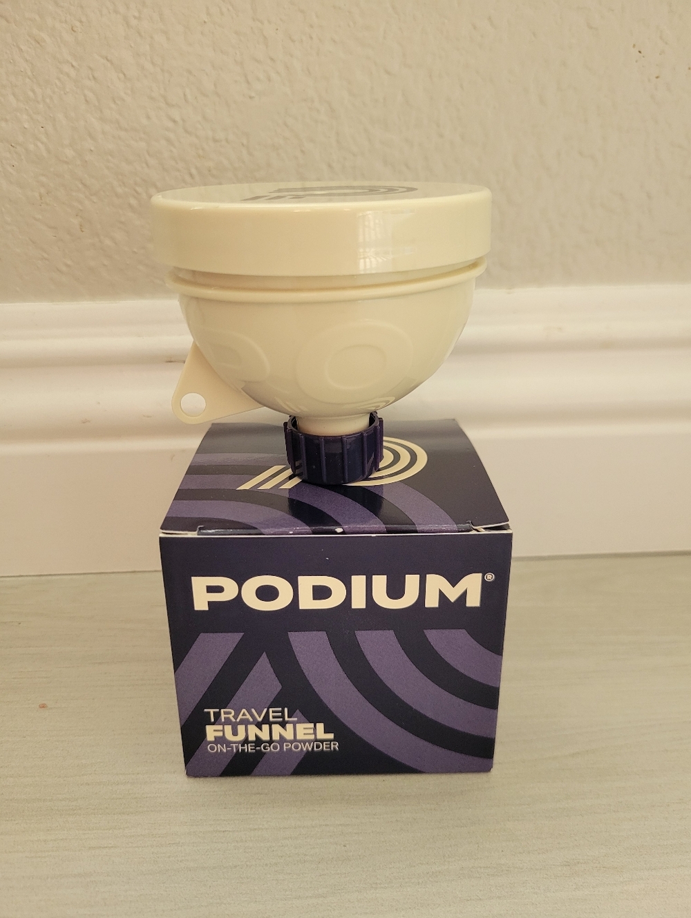Podium Powder Travel Funnel On-the-go *Brand New*